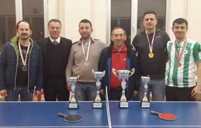 MASA TENİSİ TURNUVASI SONA ERDİ
