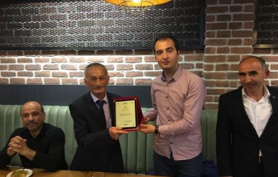 MINAK EMEKLİ OLDU