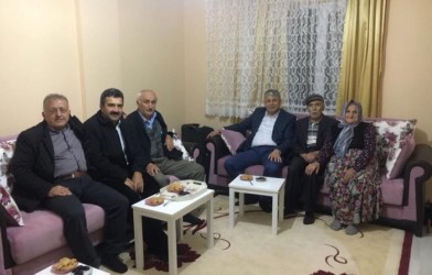 BAŞKAN’DAN HACILARA ZİYARET
