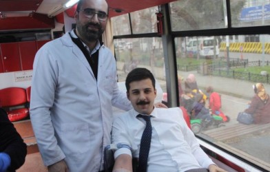 KAYMAKAMDAN KAN DESTEĞİ