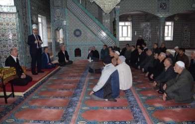 UMRECİLERE  EĞİTİM SEMİNERİ