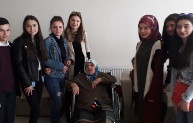 ÇPL YAŞLILARLARI YANLIZ BIRAKMADI
