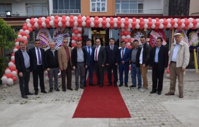 FAMU CAFE HiZMETE AÇILDI
