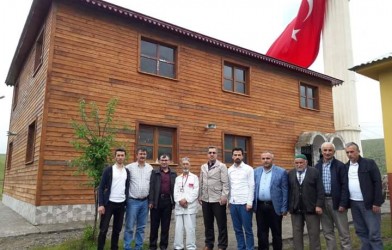 ÇORAK YAYLA CAMii iBADETE AÇILDI
