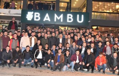 BAŞKAN,GENÇLERLE BİR ARAYA GELDİ