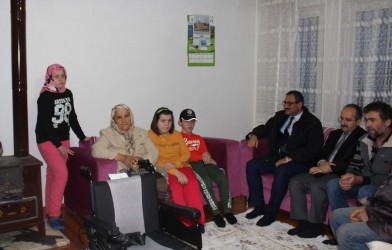 ÖĞRENCİMİZİN, AKÜLÜ SANDALYE SEVİNCİ