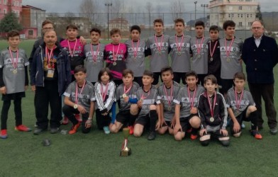 1957 ESPiYESPOR U-14 TAKIMI ŞAMPiYON OLDU