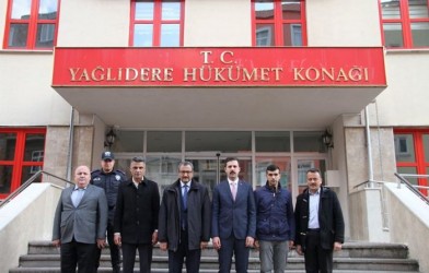 VALi’DEN YAĞLIDERE ZiYARETi