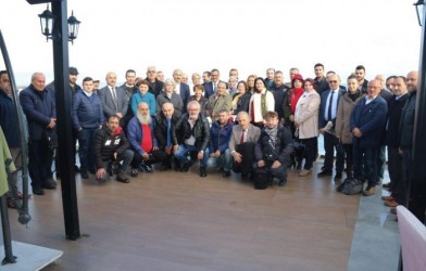 VALi BASINI AĞIRLADI