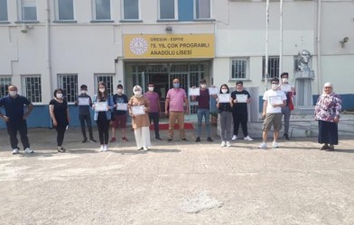 KALFALIK BELGESİ ALDILAR