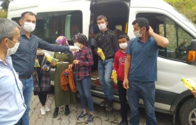 SOĞUKPINAR’DA ÖĞRENCİLERE ANLAMLI YARDIM