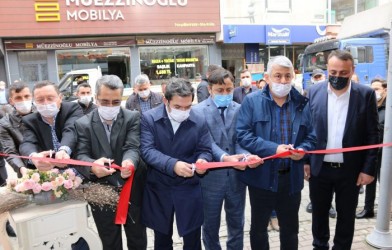 ESPİYE SEMT MARKET 4.  ŞUBESİNE GÖRKEMLİ AÇILIŞ