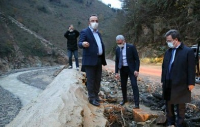 ÇATAKLI VE ÜNLÜ,AFET BÖLGELERİNDE İNCELEMELERDE BULUNDU