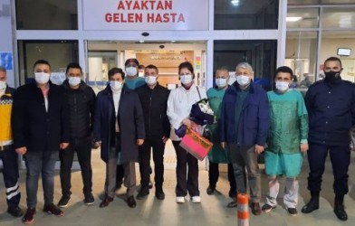 YILBAŞI MESAiSiNDE YALNIZ KALMADILAR