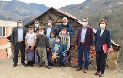 KAYMAKAM VE BAŞKANDAN SOĞUKPINAR’A ZiYARET