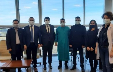 KORUYUCU KIYAFETLER HASTANEYE TESLİM EDİLDİ
