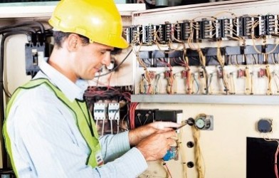 ELEKTRİK TEKNİSYENİ ALINACAK