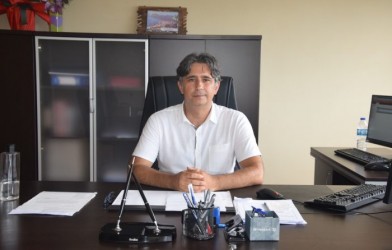 MAL MüDüRü YILMAZ GöREViNE BAŞLADI