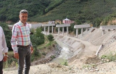 BAŞKAN iBAŞ:’’ALLAH DEVLETiMZE ZEVAL VERMESiN’’