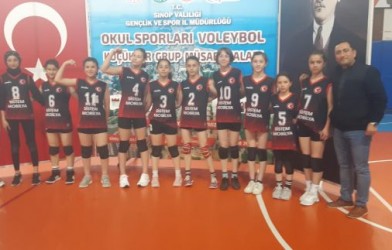 GRUP LiDERi CANTüRK ORTAOKULU TAKIMI