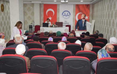 HAC YOLCULARINA SAĞLIK SEMİNERi