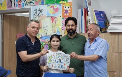 GüLBE’DEN GENÇLiK MERKEZiNE ZiYARET
