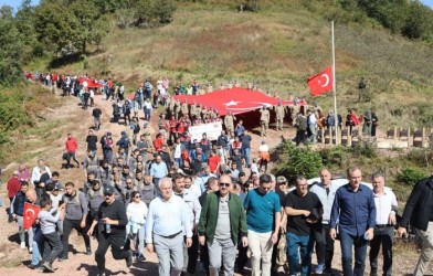 CUMHURİYETİN 100. YILINDA HARŞİT VADİSİ’NDE ŞEHİTLERE SAYGI YÜRÜYÜŞÜ