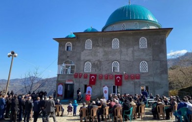 YAĞCI CAMİ İBADETE AÇILDI