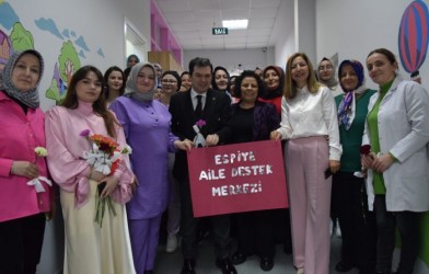 KADINLAR GÜNÜ KUTLANDI