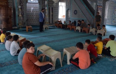 KUR’AN KURSLARI BAŞLADI