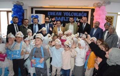 MİNİK ÖĞRENCİLER KUR’AN OKUMAYI ÖĞRENDİLER