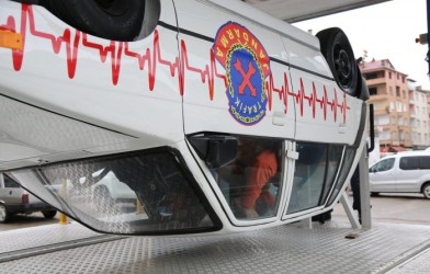 EMNİYET KEMERİ SİMÜLASYONU İLE KAZA BİLİNCİ ARTIRILDI